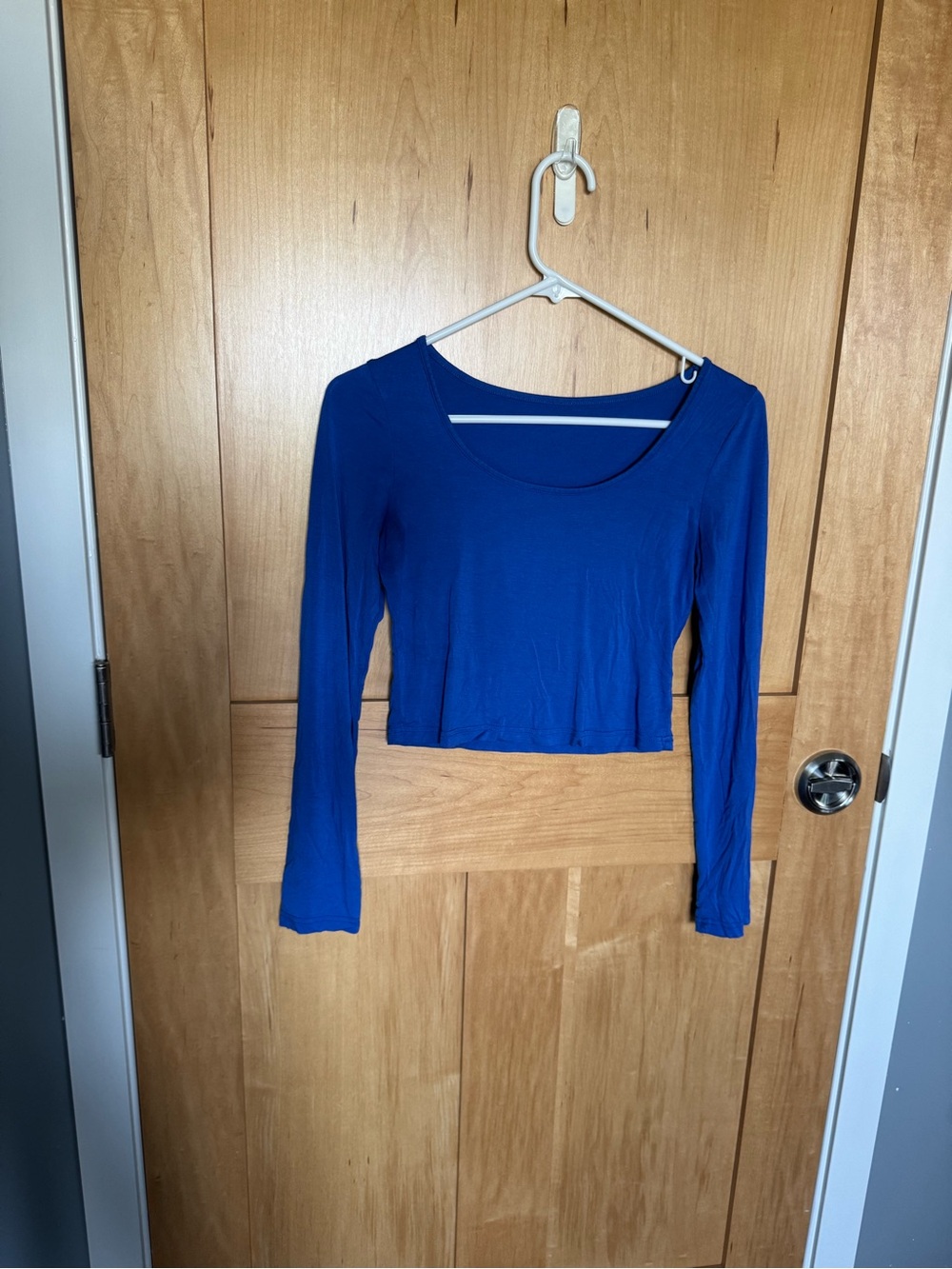 Amazon Women’s Long Sleeve Scoop Neck Crop Top - Royal Blue